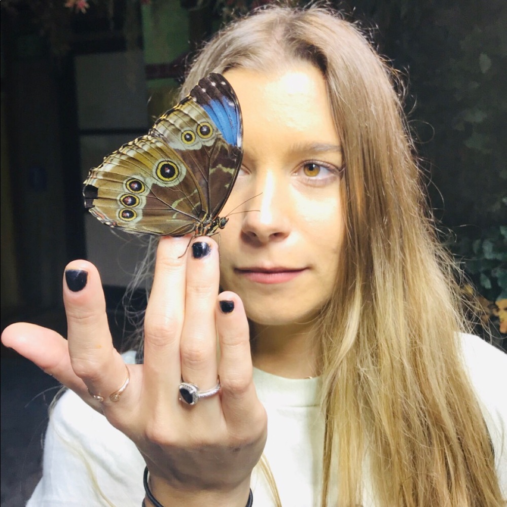 Meet your Posher, Blake